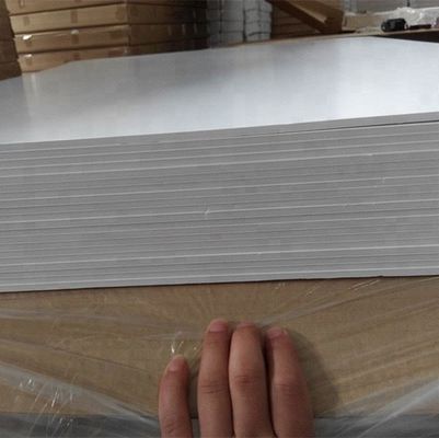 White Paper Foam Board 1220mm*2440mm Warping Resistant No Bubble Smooth