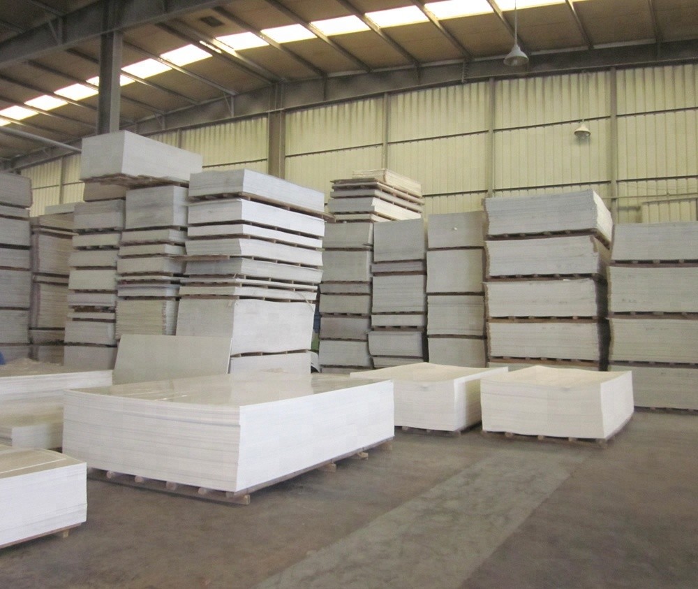 High glossy waterproof cheap price pvc foam board/sheet/sintra/forex 3mm